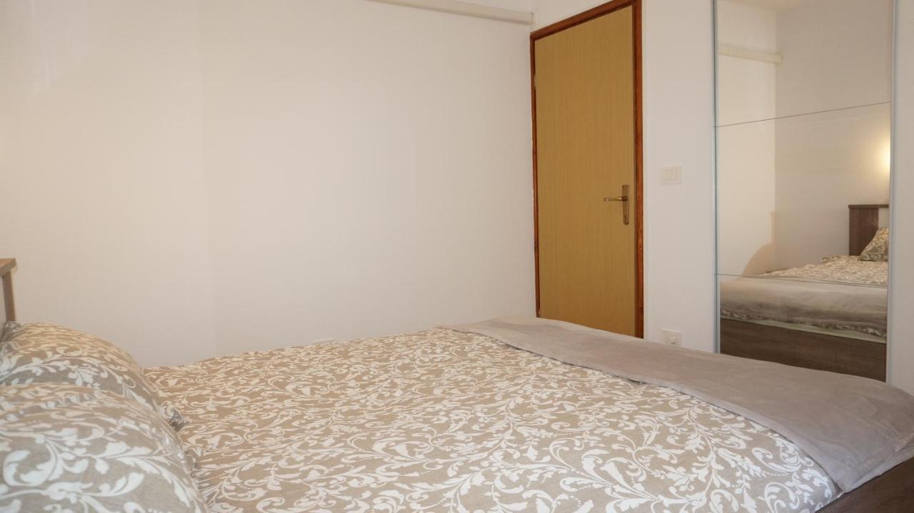 Apartment Lucille In Center Of Rabac Exterior foto